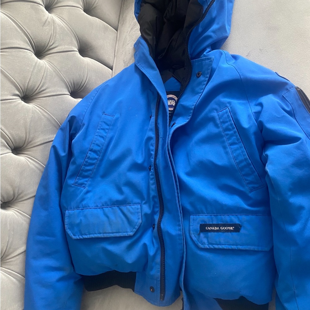 Canada Goose Kids Vibrant Blue Puffer Jacket WITH FUR